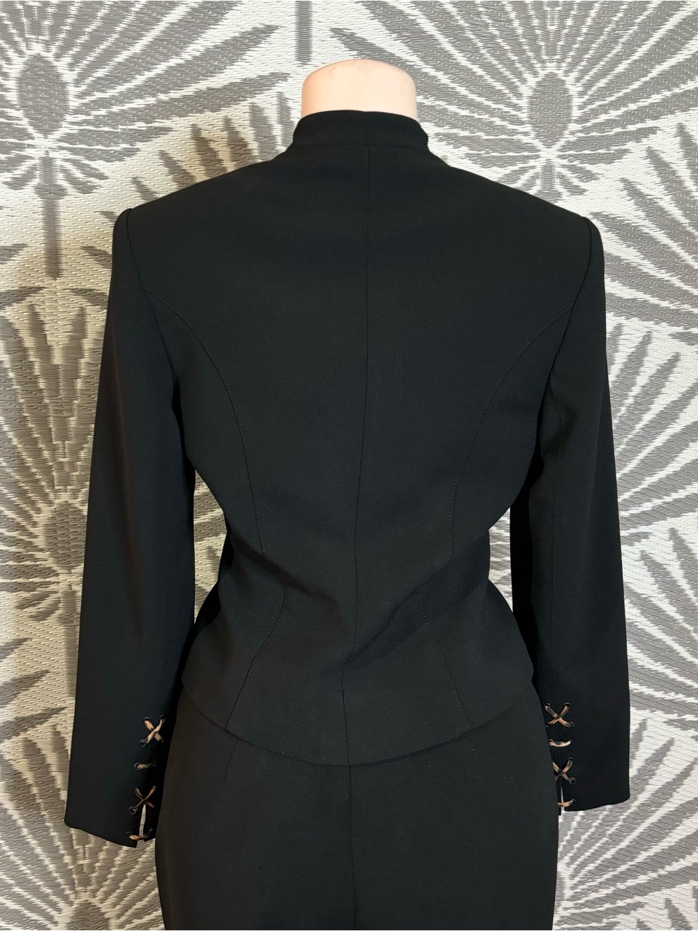 (SoLD ) Lace Up Blazer & Pant Suit Leopard Print BlK Dacron Sz 10 Y2K - Picture 4 of 16